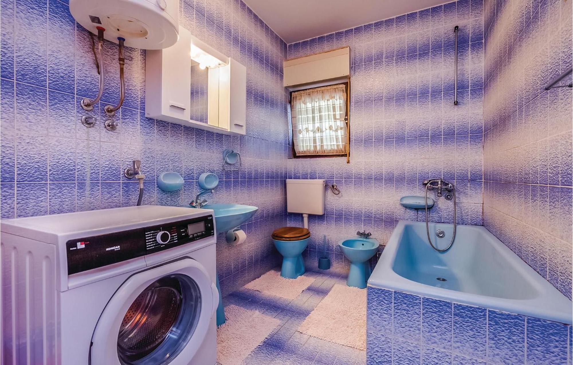Beautiful Apartment In Novi Vinodolski Zewnętrze zdjęcie